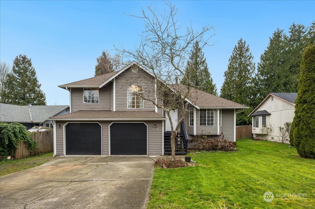 1718  93rd Drive SE  Lake Stevens WA 98258 photo