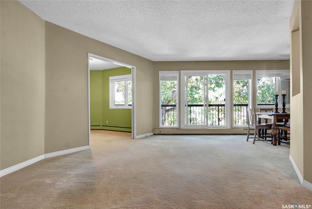 Property Photo: 2727 Victoria Avenue 304 SK S4T 1K4