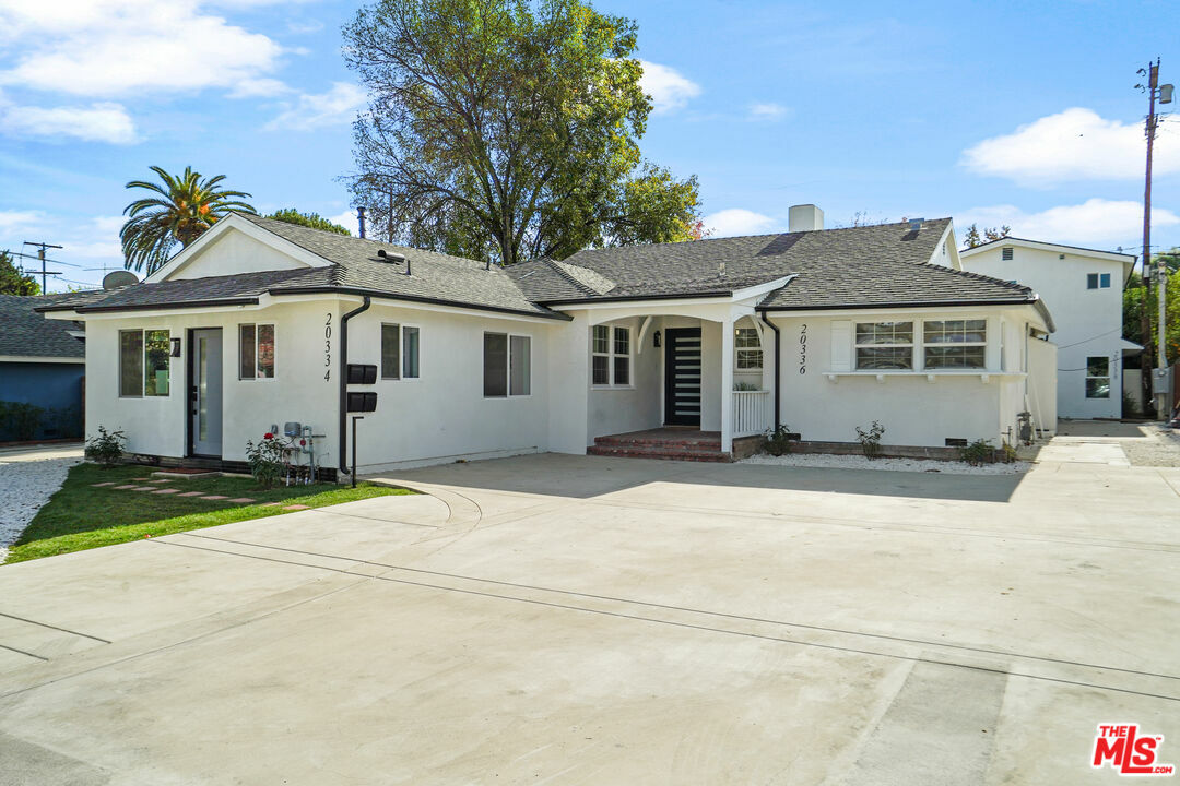 20336   Cantara St  Winnetka CA 91306 photo