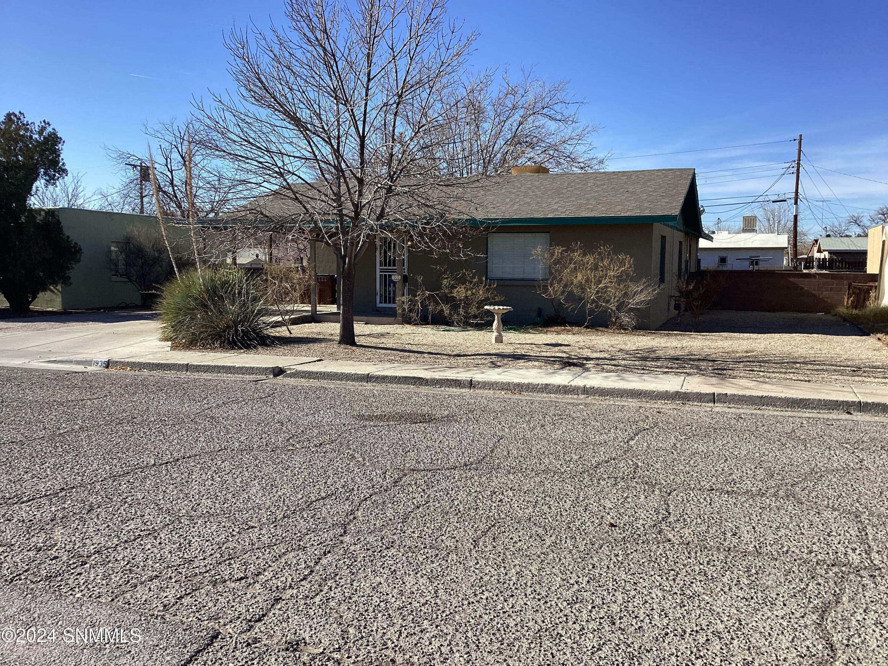 Property Photo:  1935 Amis Avenue  NM 88005 