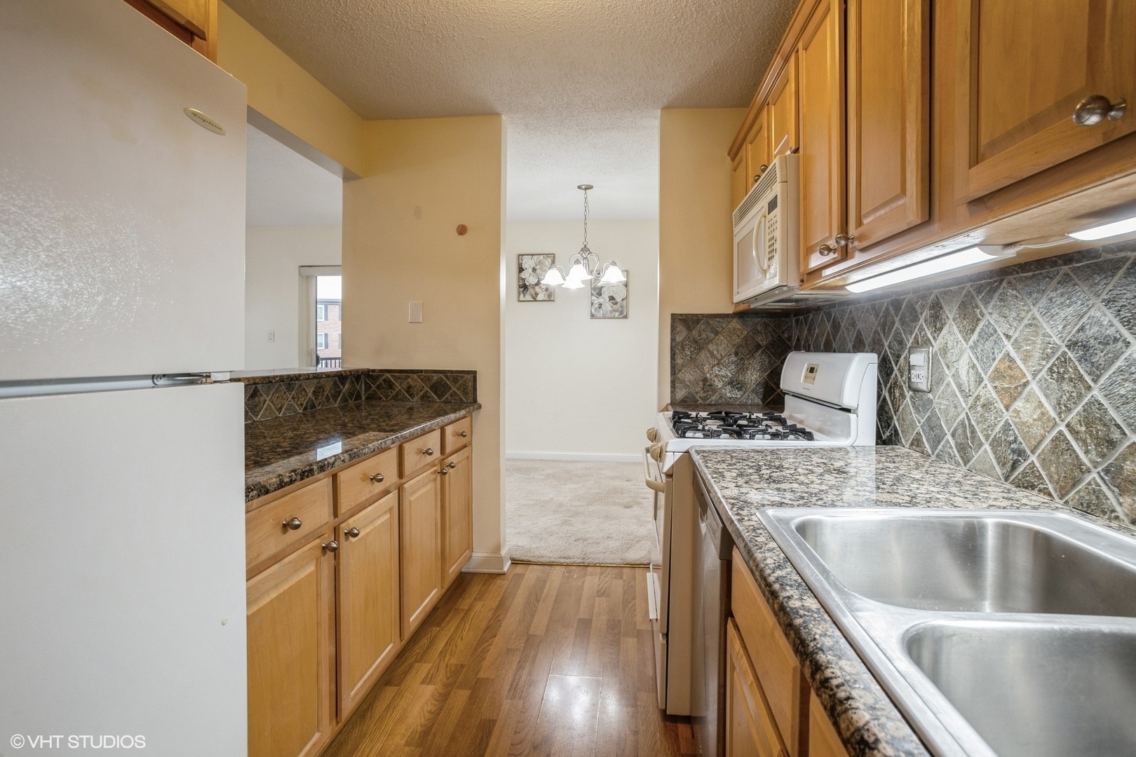 Property Photo:  1206 S New Wilke Road 305  IL 60005 