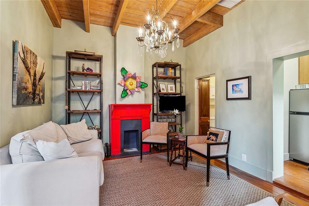 Property Photo:  831 Saint Peter Street Sq2  LA 70116 