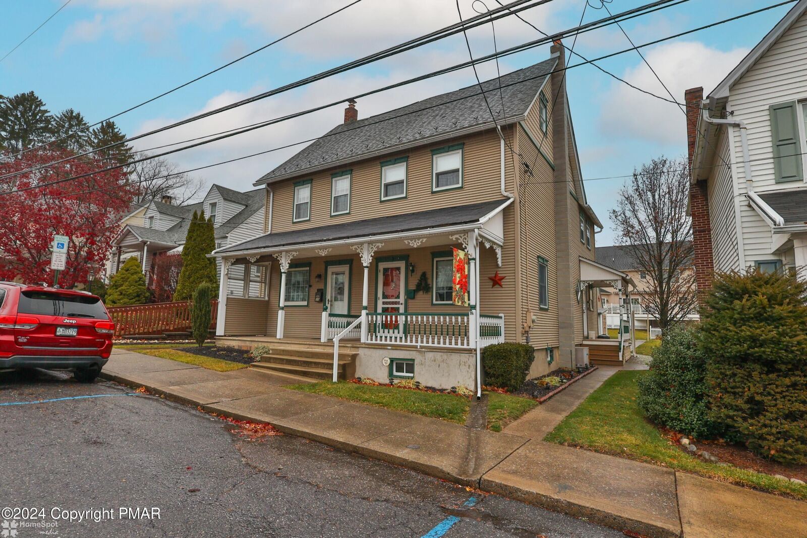 Property Photo:  18 Davey Avenue  PA 18072 