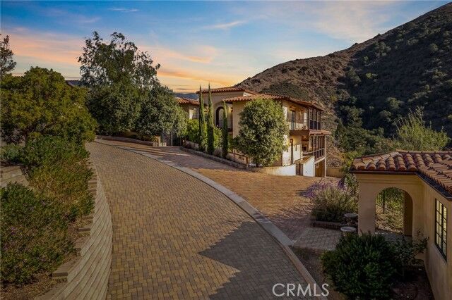 Property Photo:  2306 Santa Ynez Avenue  CA 93405 