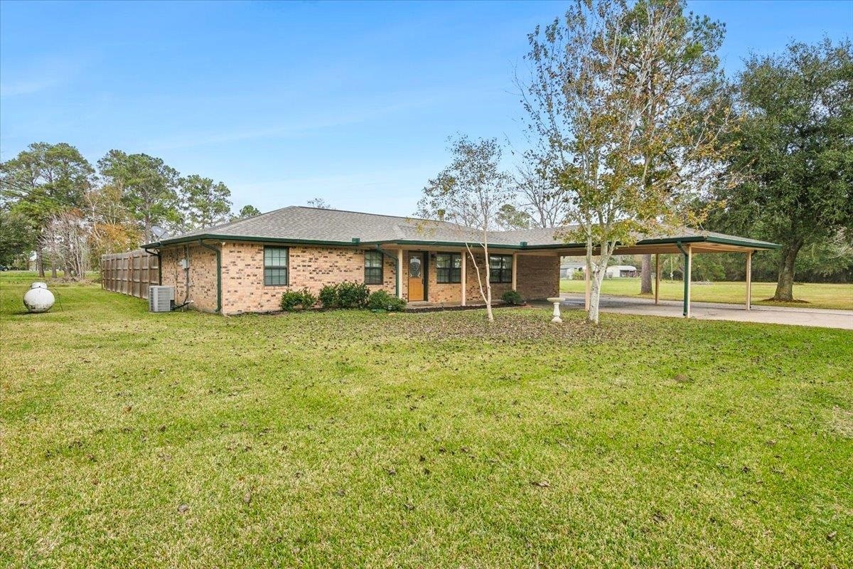 Property Photo:  7004 Holly Ave  TX 77705 