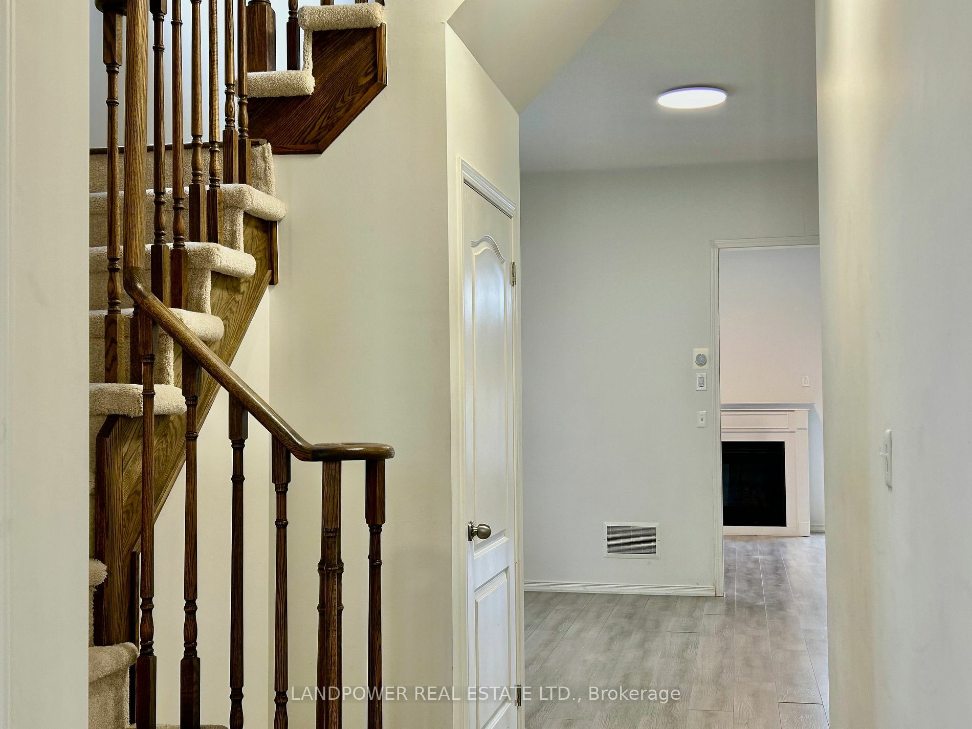 Property Photo:  2392 Dress Circle Cres  ON L1L 0L9 