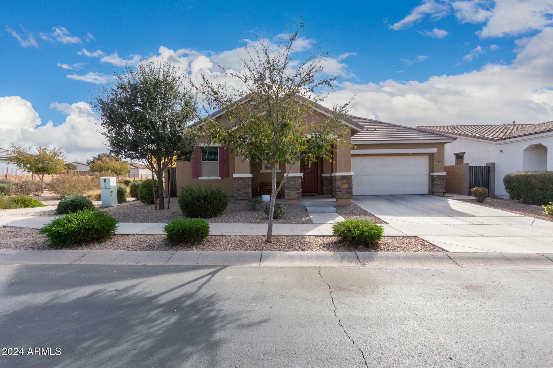 22493 E Camina Plata --  Queen Creek AZ 85142 photo