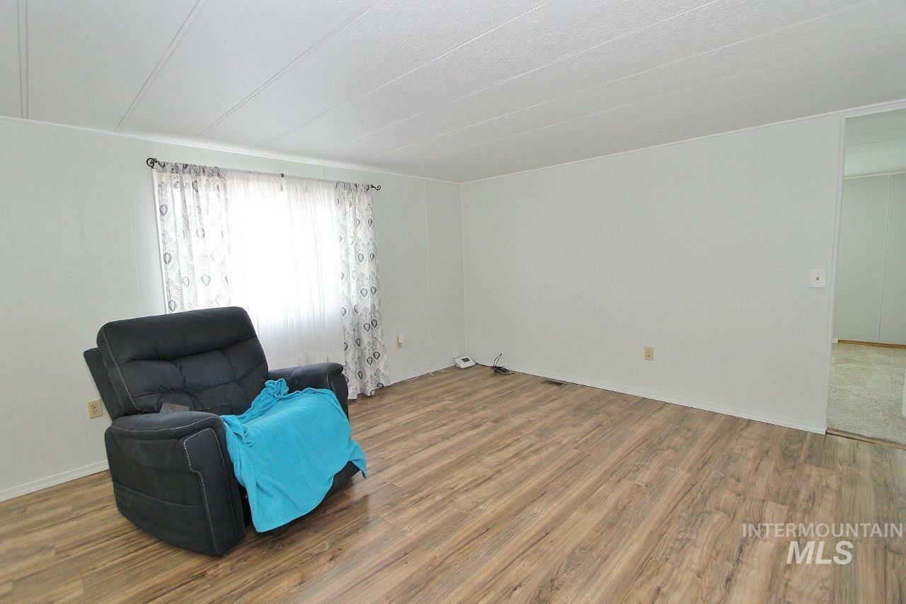 Property Photo:  2205 E Linden St. 19  ID 83605 