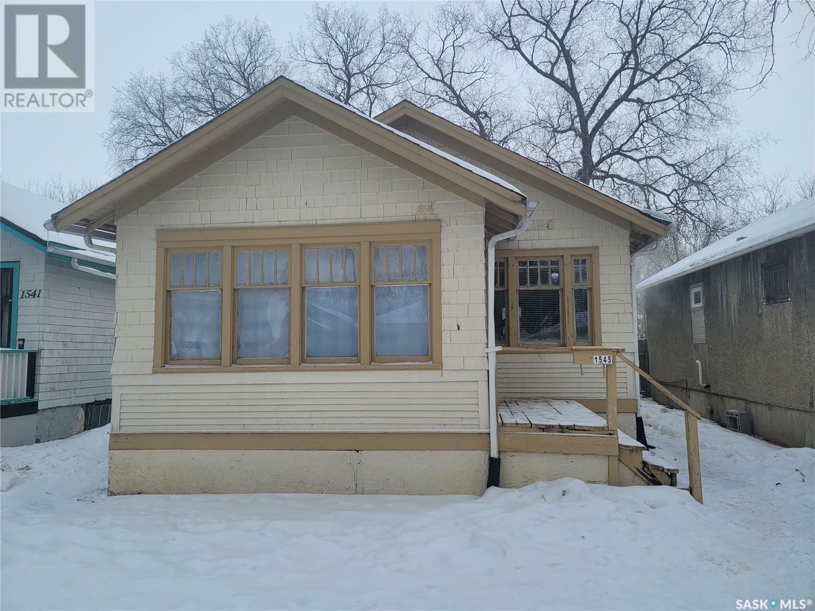 Property Photo:  1545 Retallack Street  SK S4T 2J3 