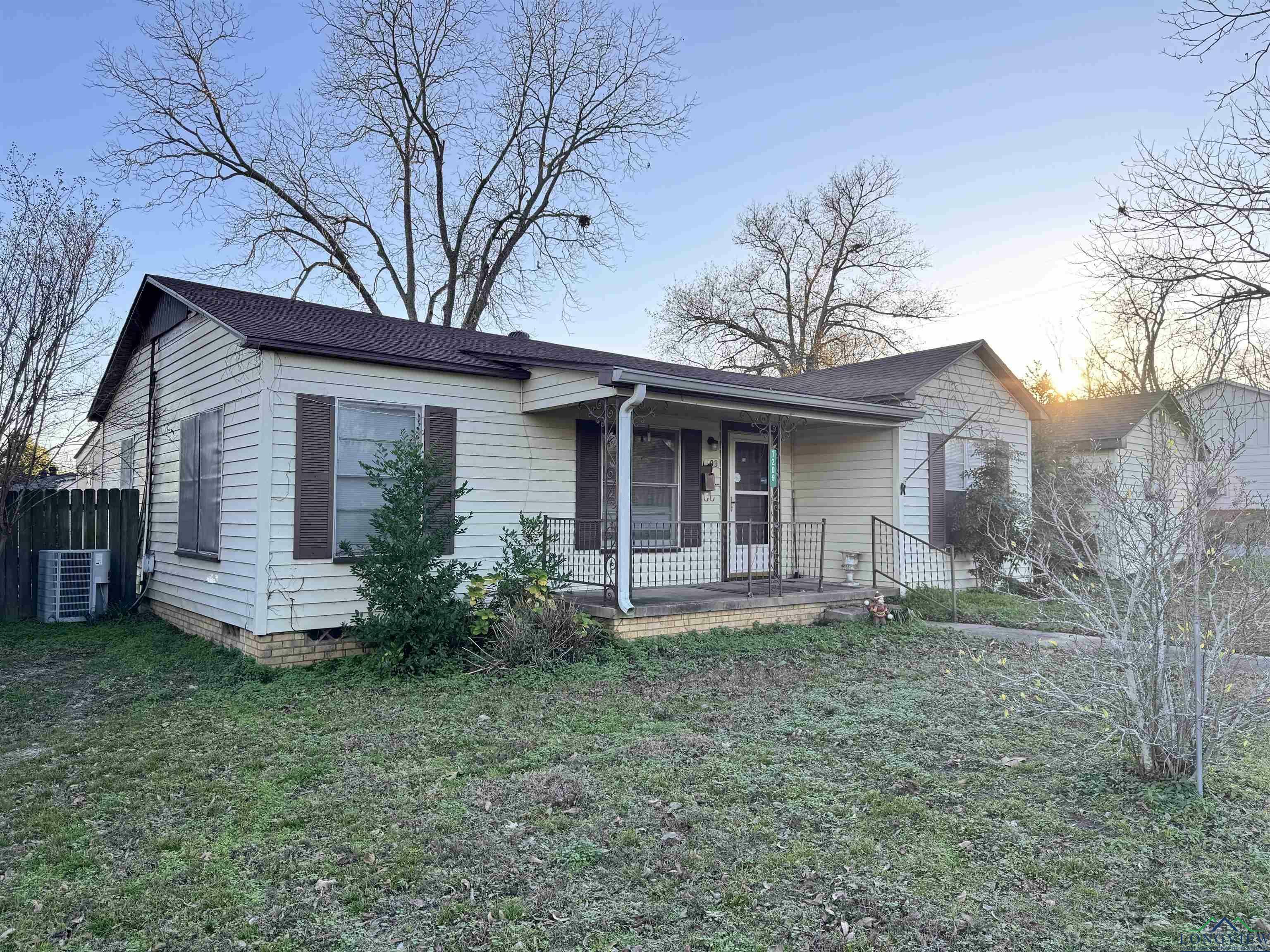 Property Photo:  1209 Price St.  TX 75654 