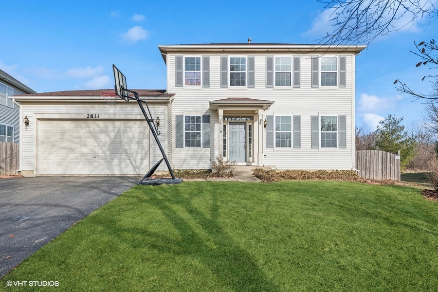 Property Photo:  2833 Fieldbrook Avenue  IL 60084 