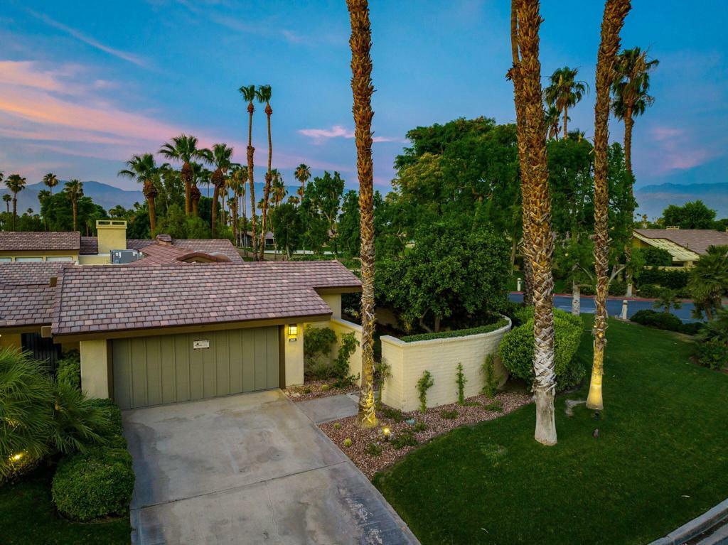 Property Photo:  301 Bouquet Canyon Drive  CA 92211 