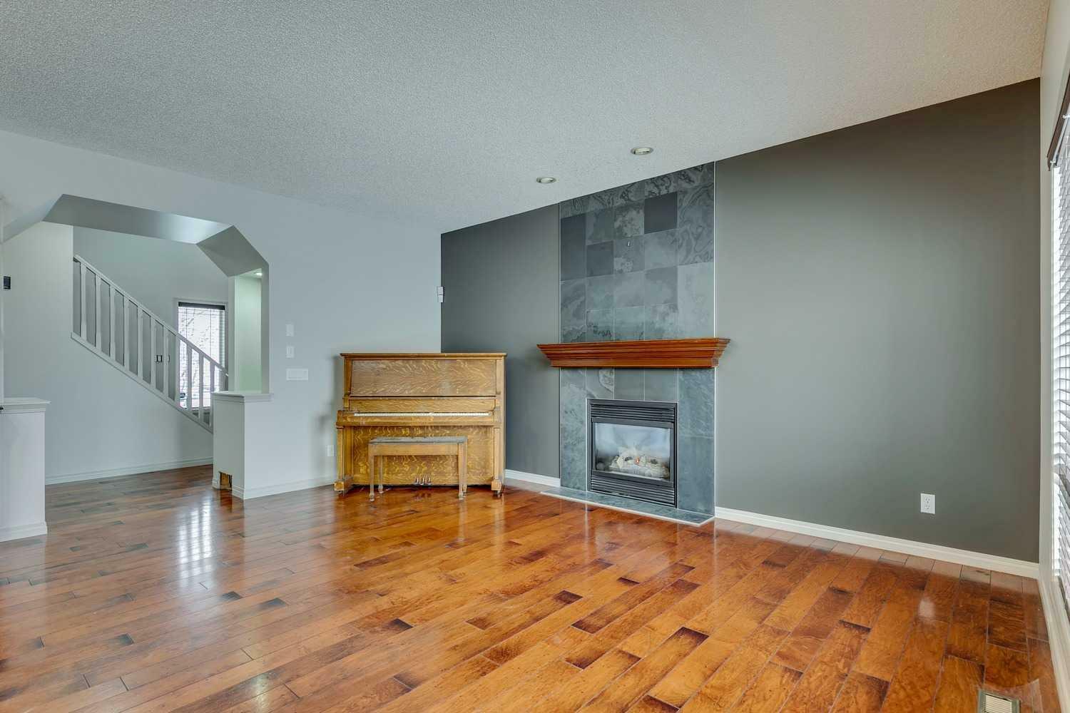 Property Photo:  159 Cougarstone Court SW  AB T3H 5R4 