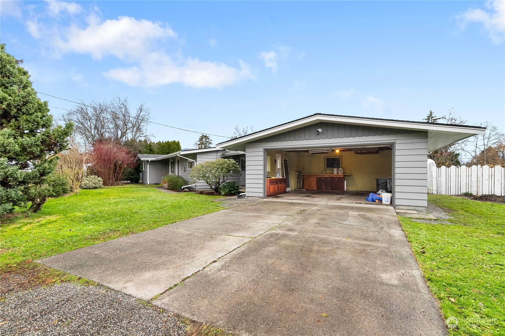 Property Photo:  5815  Ewings Court  WA 98232 