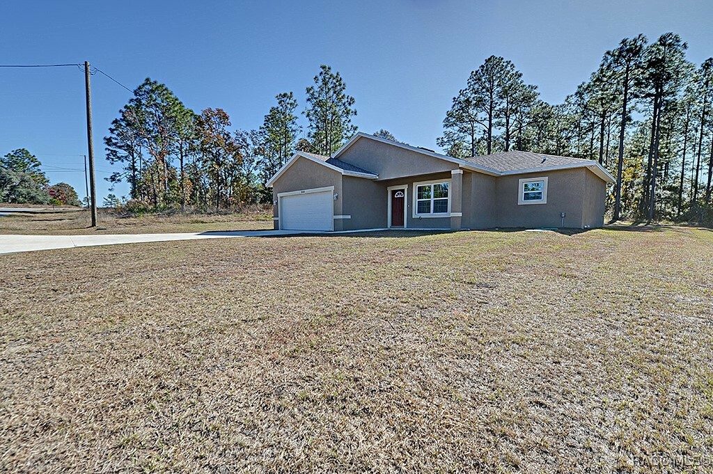 Property Photo:  2660 W Gifford Lane  FL 34433 