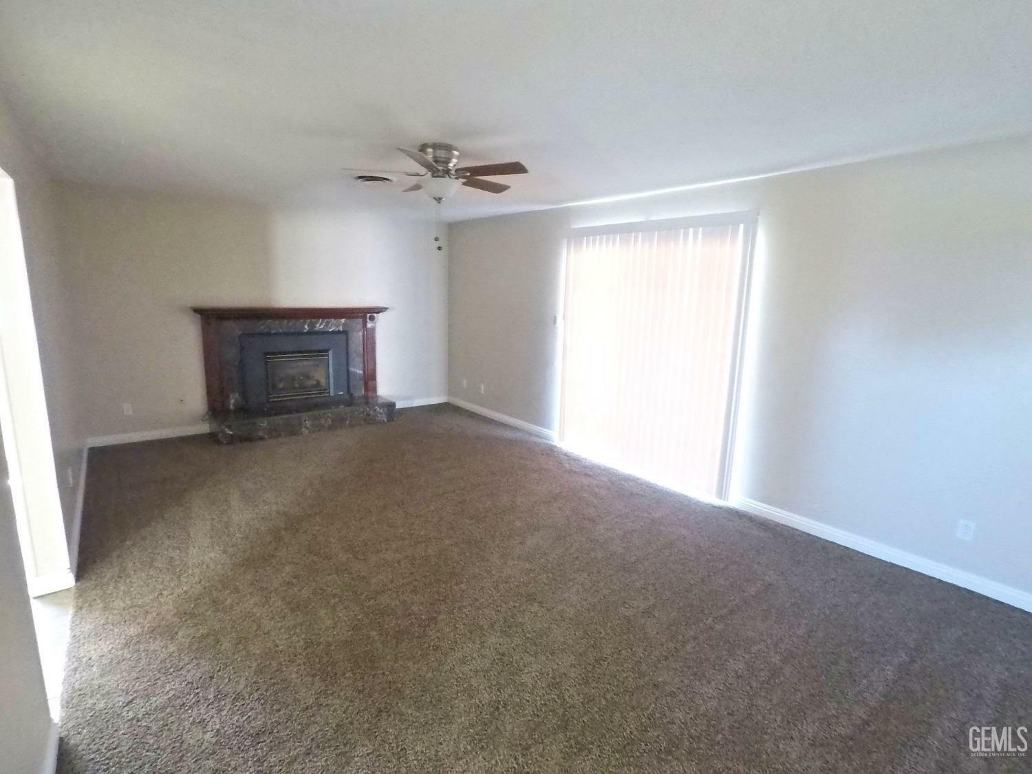 Property Photo:  4520 Meadowlark Way  CA 93309 