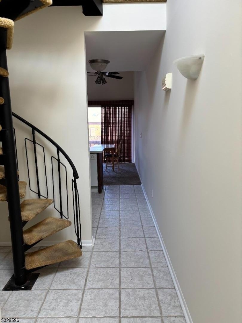 Property Photo:  3 Sugar Loaf Ct 1  NJ 07462 