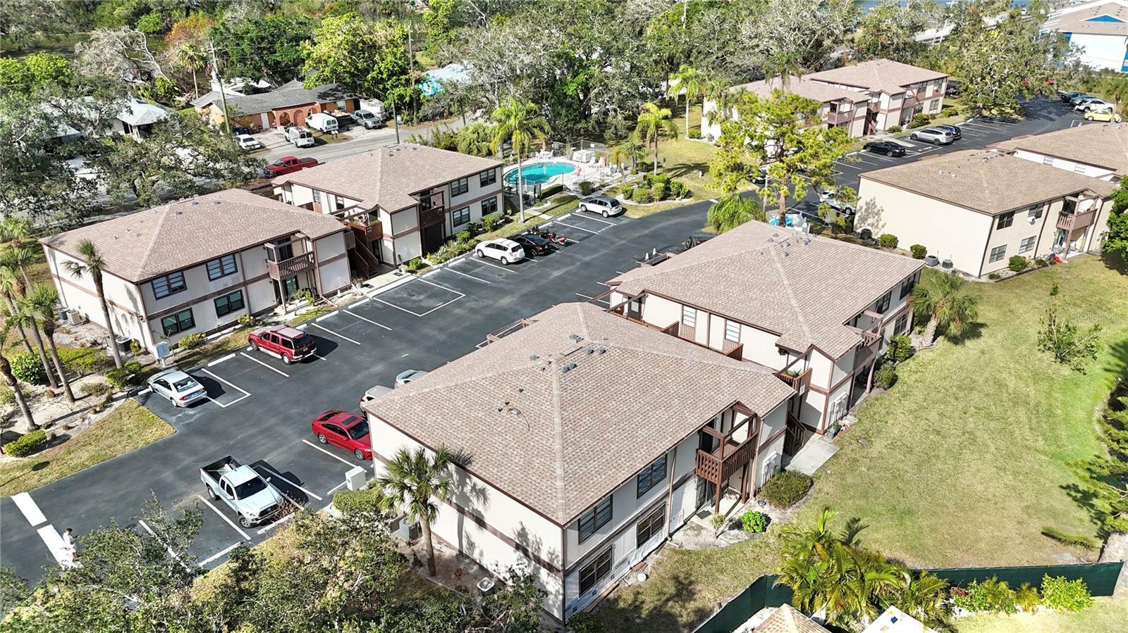 Property Photo:  5026 Water Oak Drive 105  FL 34207 