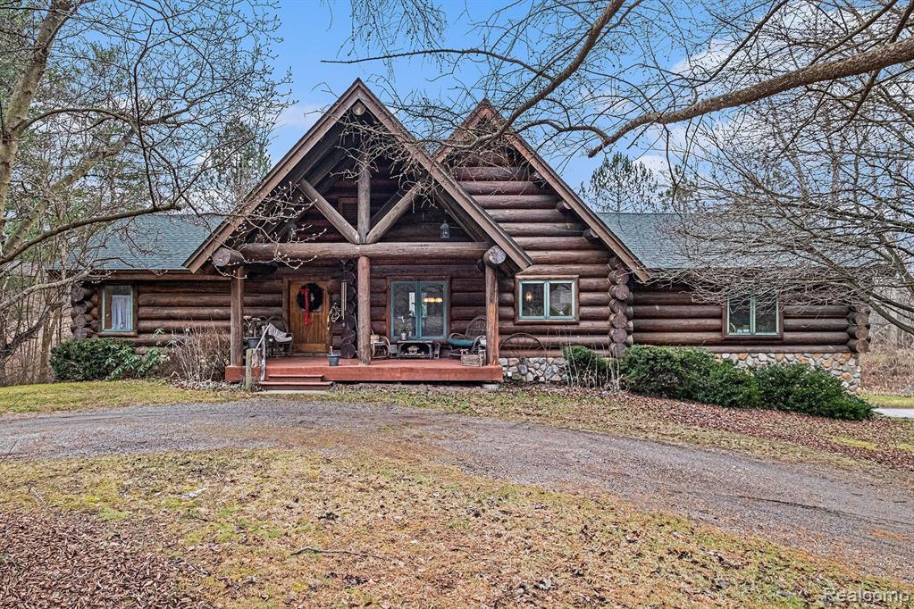 Property Photo: 121 Davis Lake Road MI 48446 1468