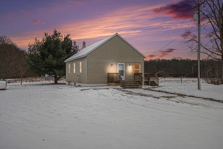 11556 Fitzgerald Avenue  Grant MI 49327 photo