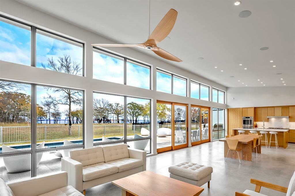 Property Photo: 129 Monarch Drive TX 75020