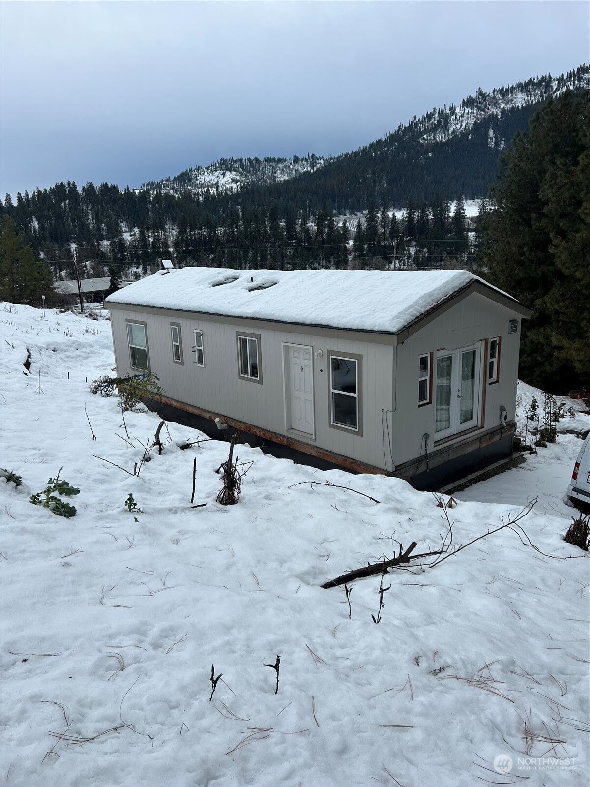 Property Photo:  8715  Mad Dog Lane  WA 98847 