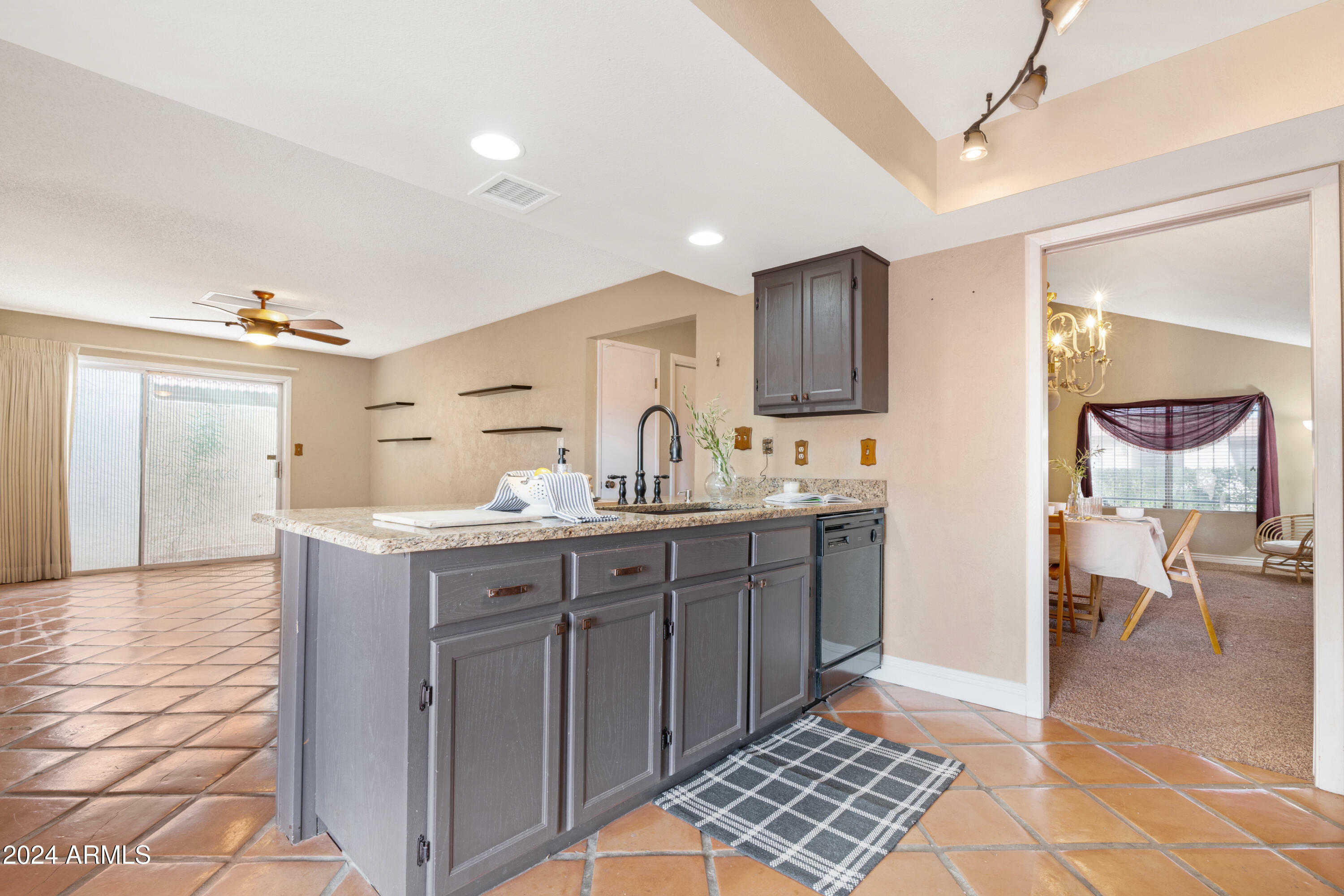 Property Photo: 5203 E Saguaro Circle AZ 85044