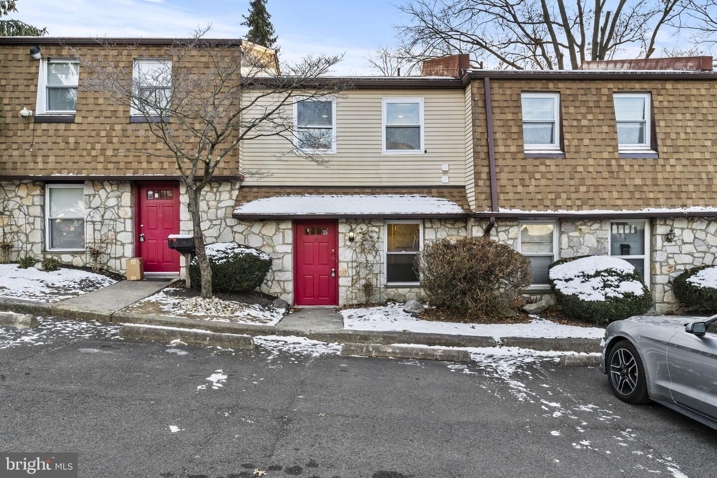 Property Photo:  106 Susan Drive 2  PA 19027 
