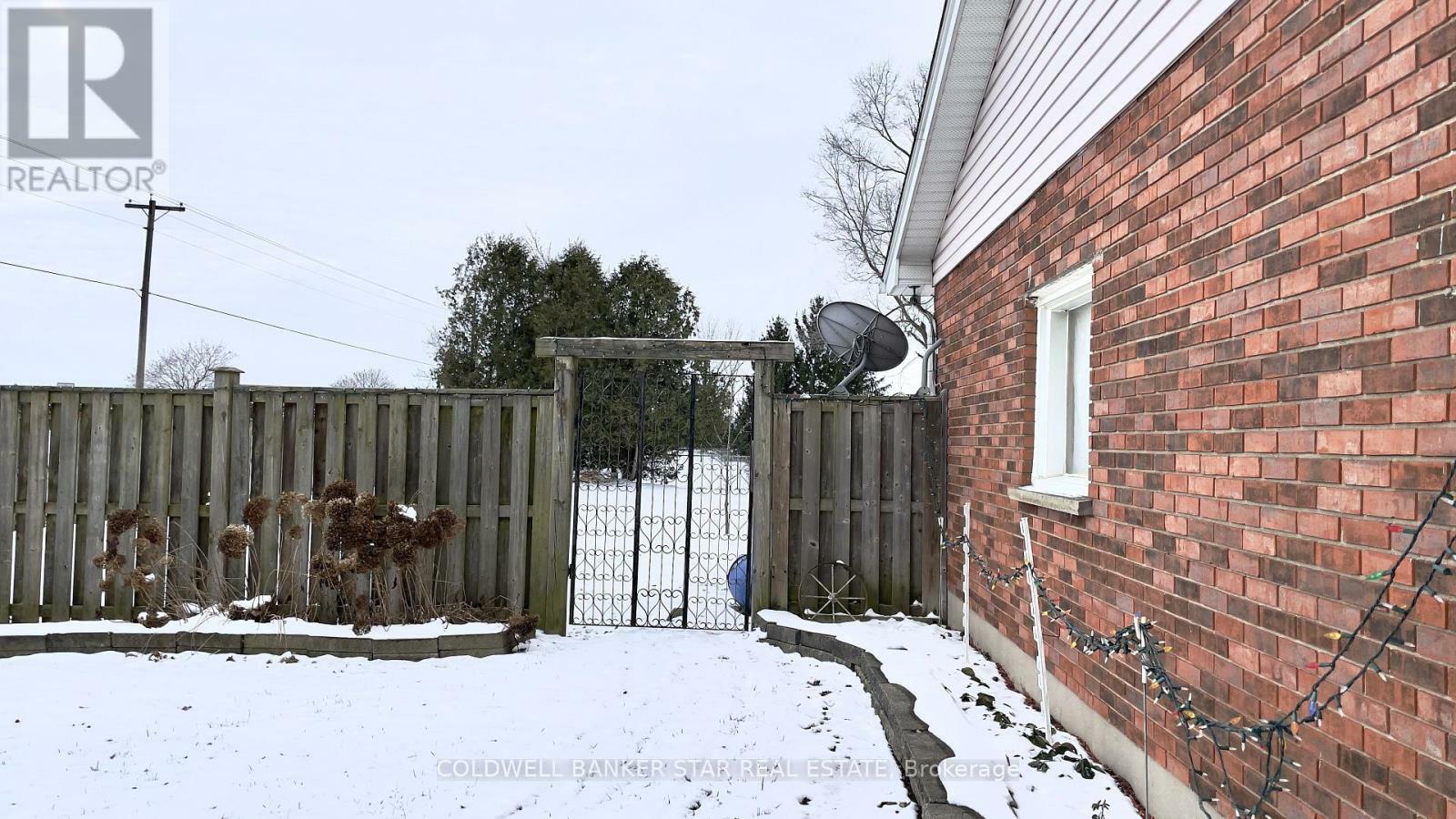 Property Photo: 1 East Williams Street ON N0M 1A0