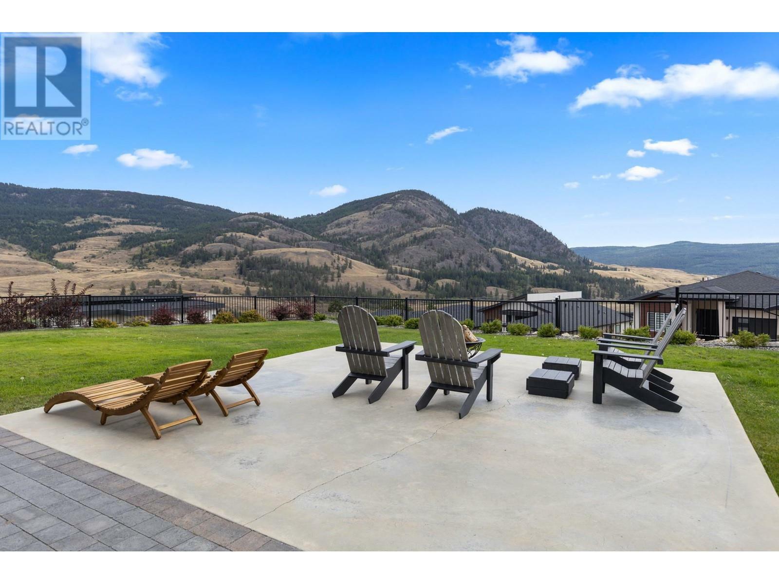 541 Barra Lane  Kelowna BC V1P 1T3 photo