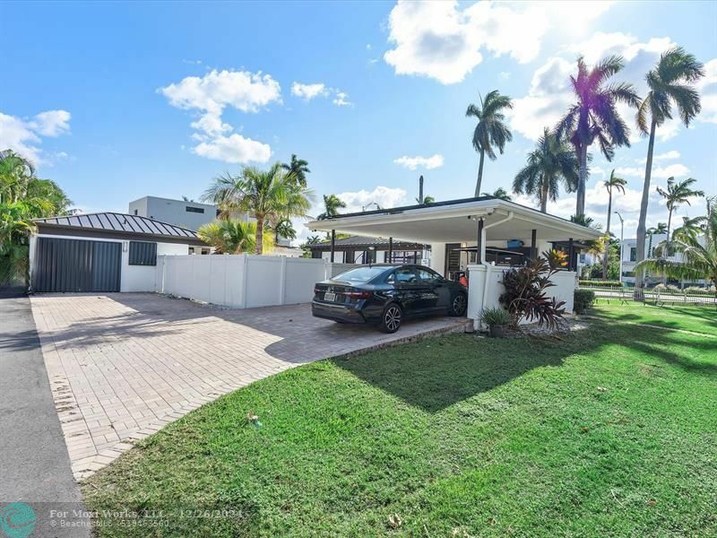 Property Photo:  1355 Hollywood Blvd  FL 33019 