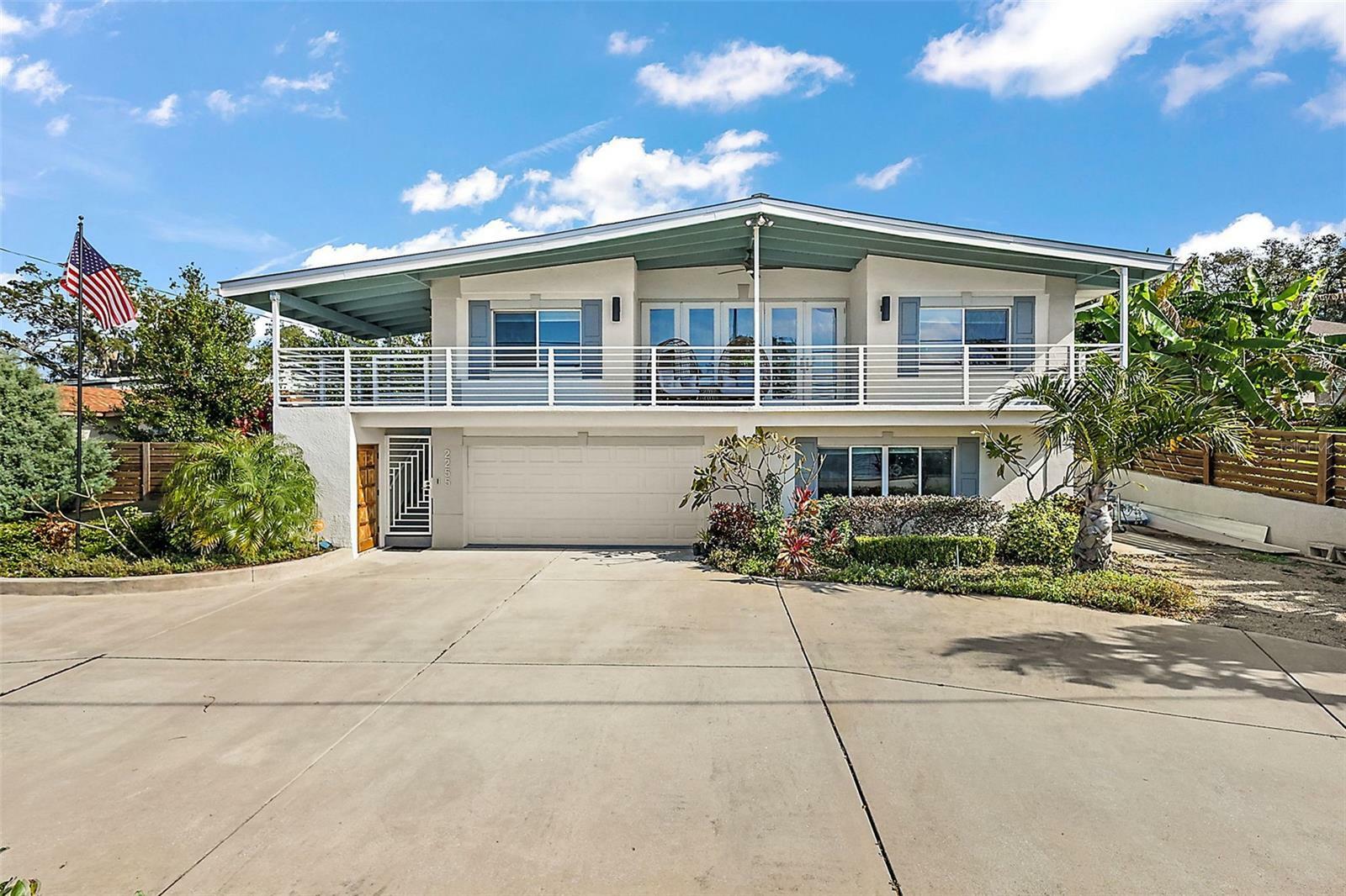 Property Photo:  2255 S Lakeshore Drive  FL 34711 