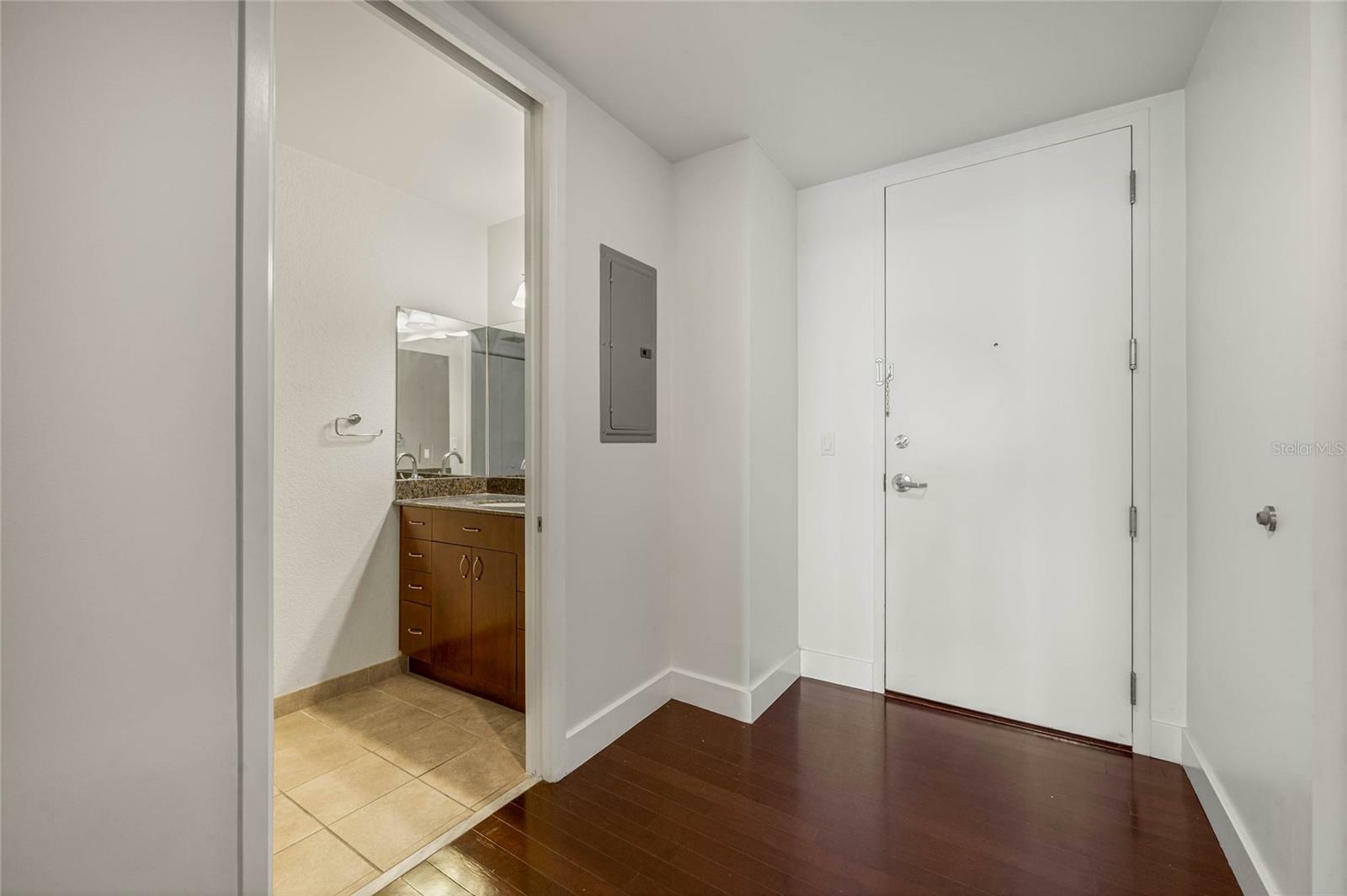 Property Photo:  150 E Robinson Street 4A-15  FL 32801 