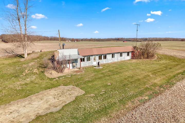 Property Photo: 10720 E Bacon Road MI 49271