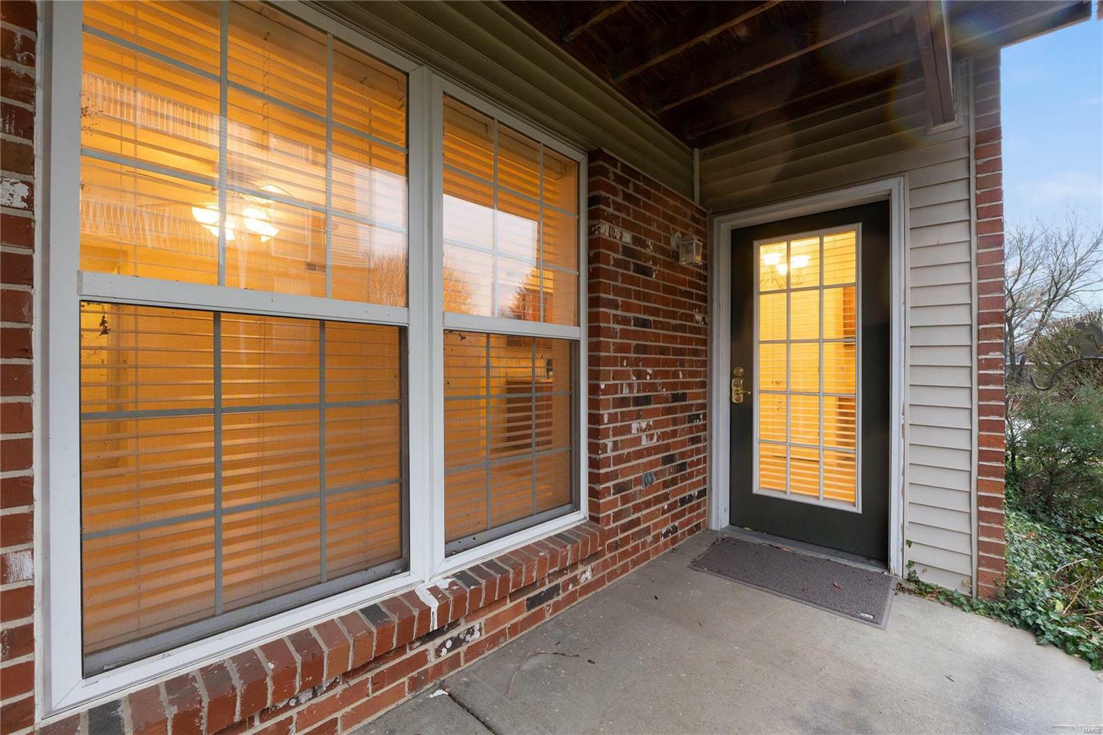 Property Photo:  11119 Gravois Road 103  MO 63126 