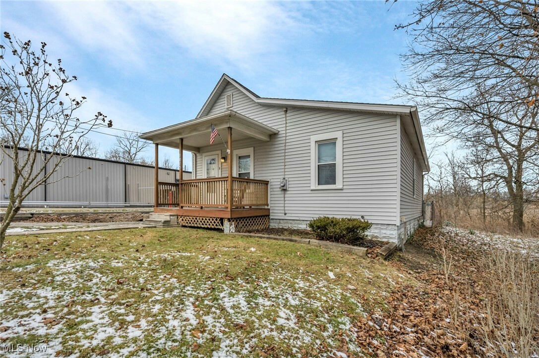 Property Photo:  1075 W Waterloo Road  OH 44314 