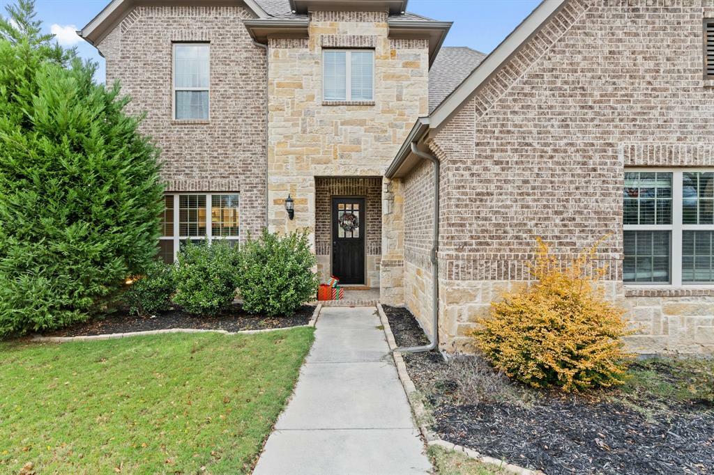 Property Photo:  912 Canvasback Court  TX 76039 