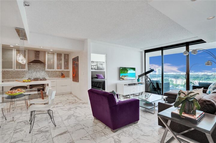 Property Photo:  19707 Turnberry Way 16C  FL 33180 