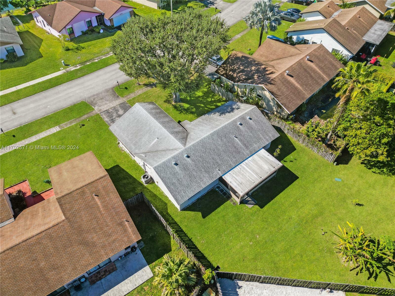 Property Photo:  9227 NW 48th St  FL 33351 