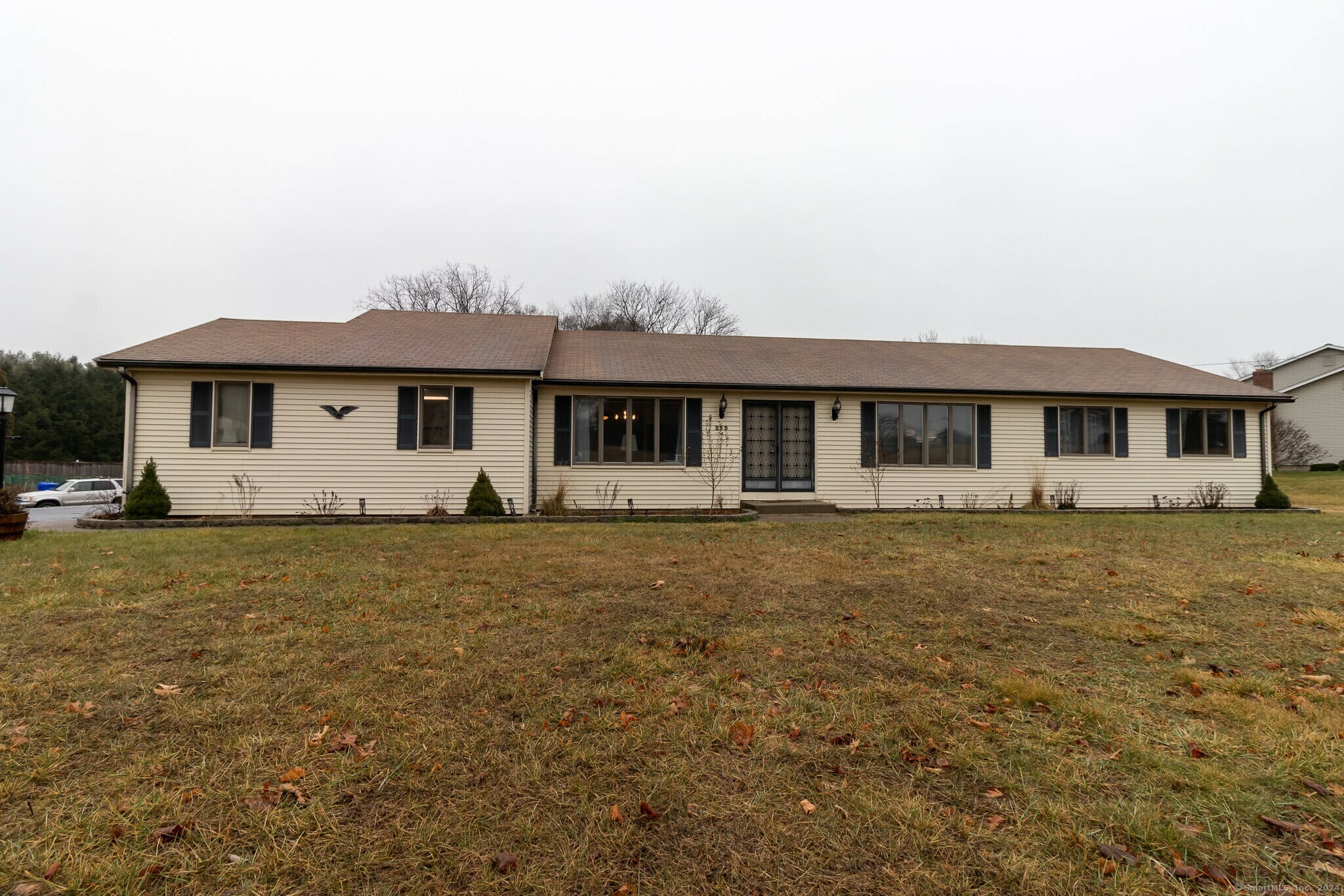 Property Photo:  223 Abbe Road  CT 06082 