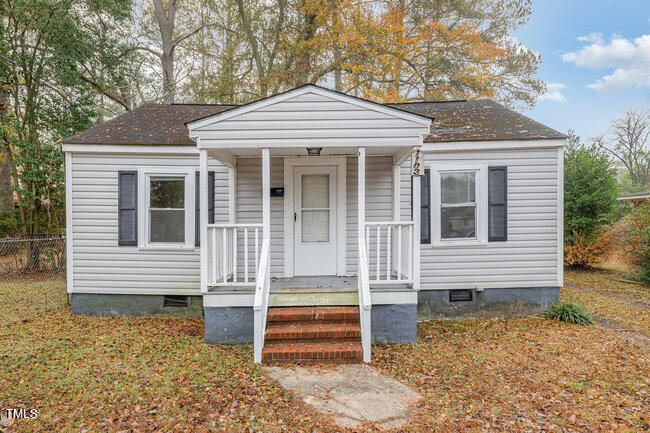 Property Photo: 1103 Hood Avenue NC 28301