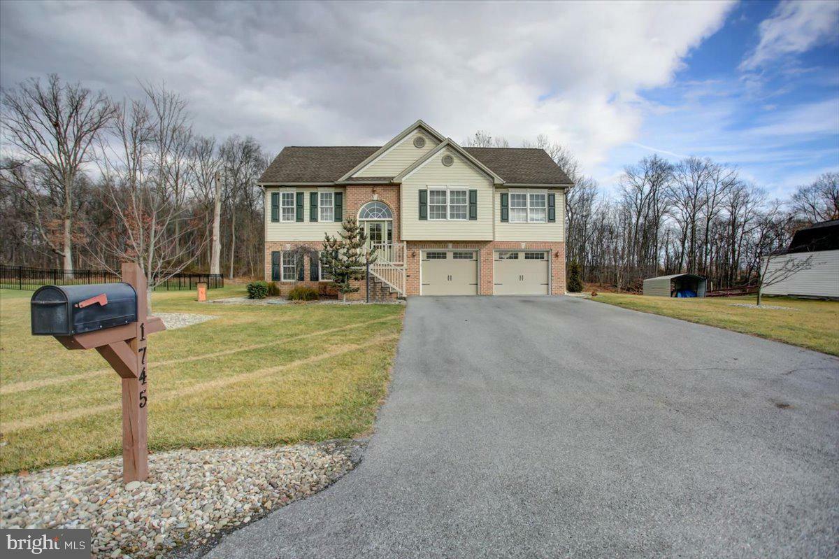 Property Photo:  1745 Raven Drive  PA 17202 