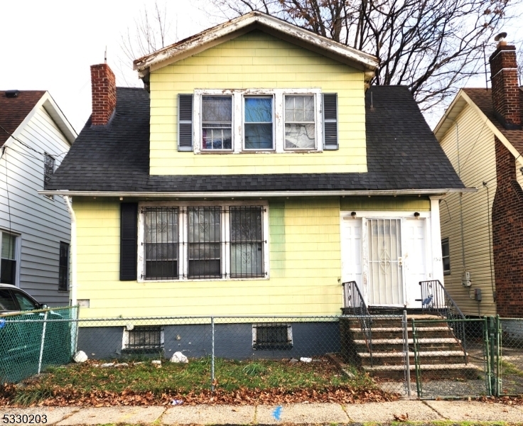 Property Photo:  130 Montgomery Ave  NJ 07111 