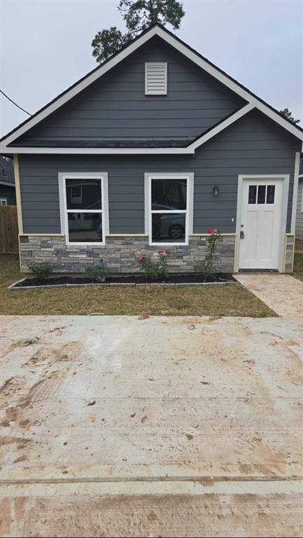 Property Photo:  810 Omeara Street  TX 77316 