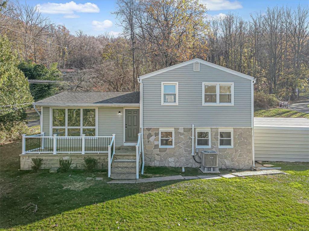 Property Photo:  721 Frost Hollow Road  PA 18040 