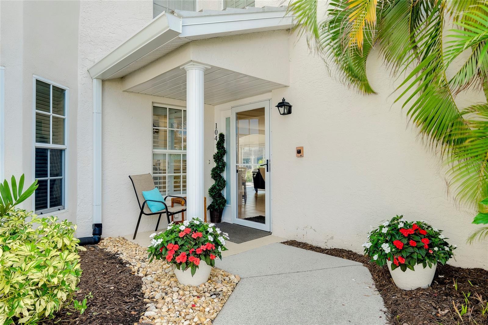 Property Photo: 904 Addington Court 104 FL 34293