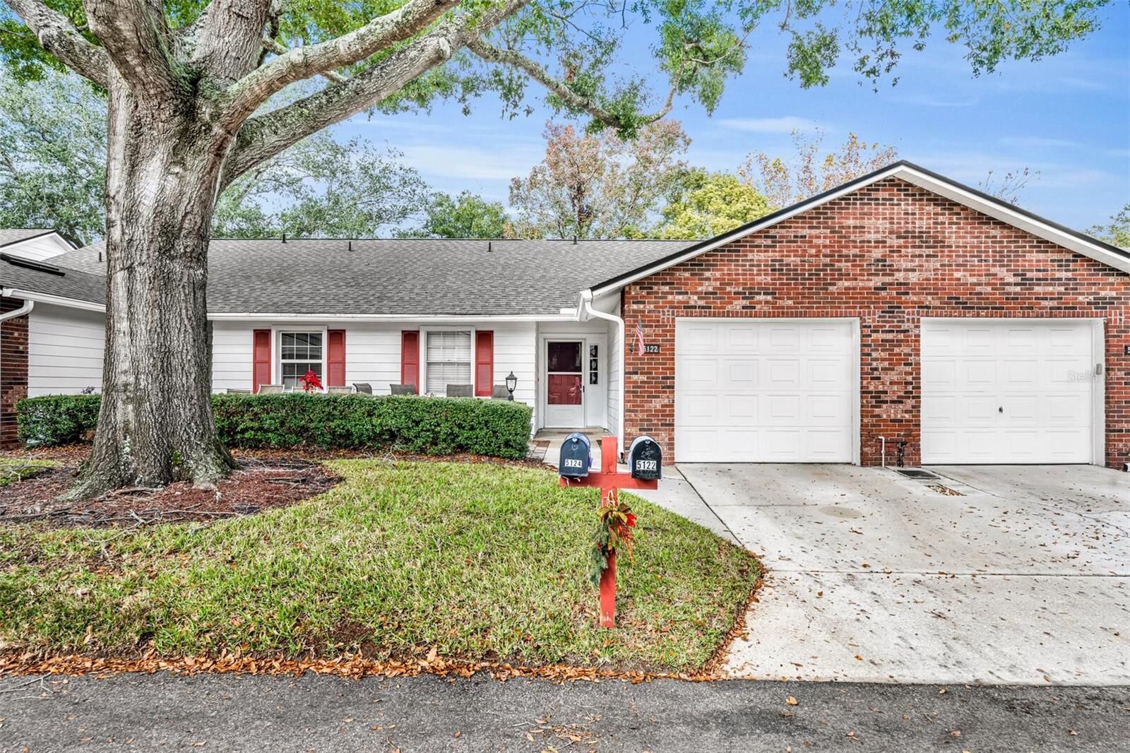 Property Photo:  5122 Lazy Oaks Drive 5122  FL 32792 