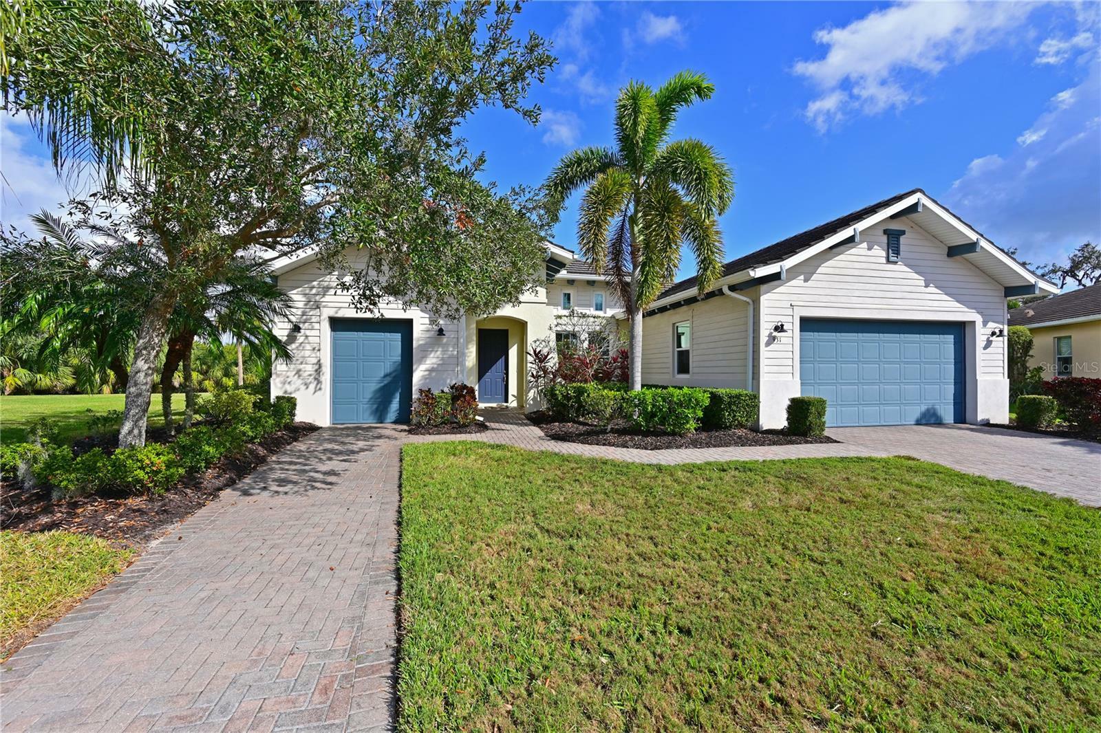 Property Photo:  931 Mangrove Edge Court  FL 34208 