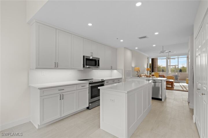 Property Photo: 6849 Grenadier Boulevard 104 FL 34108