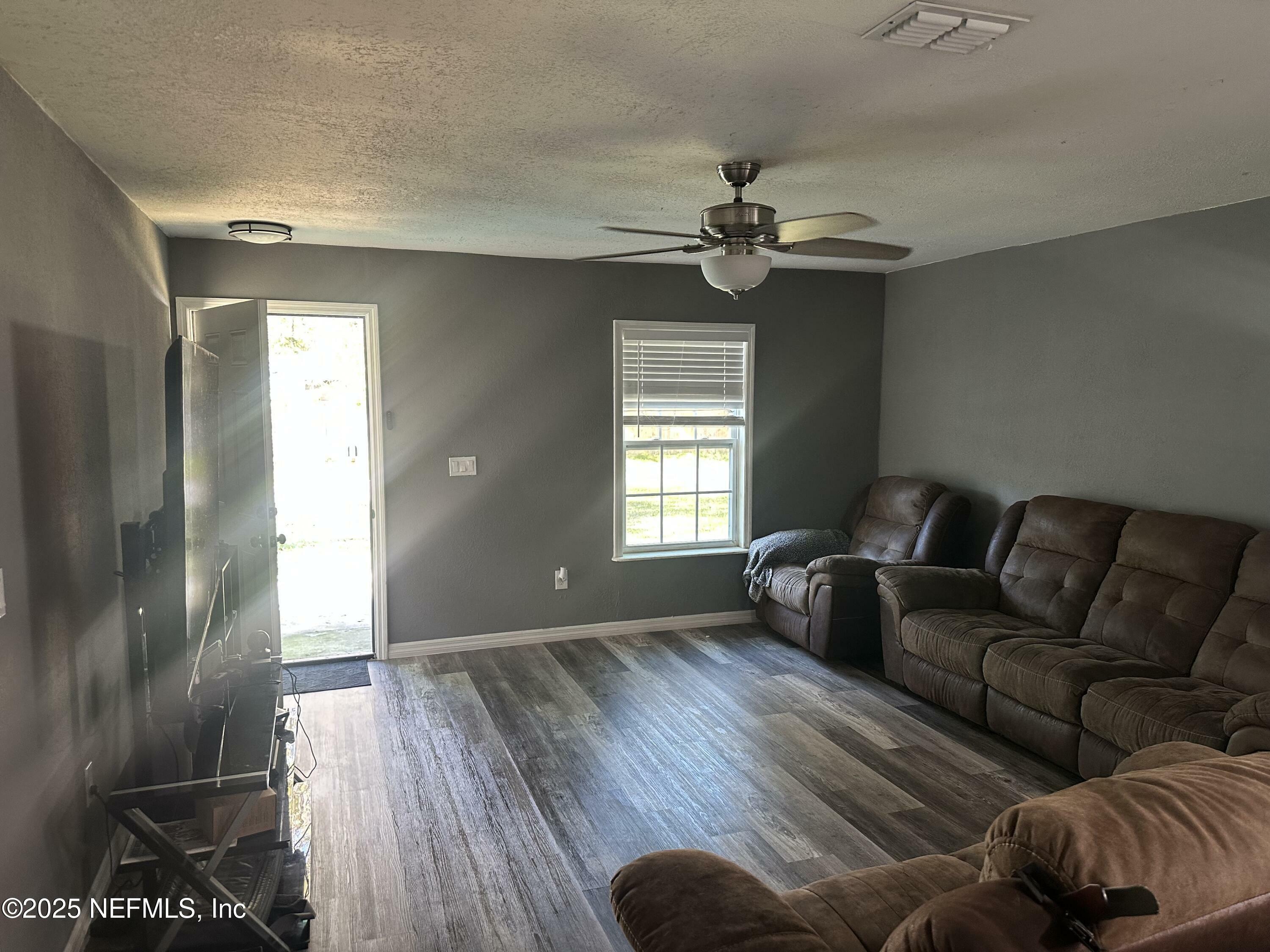 Property Photo:  221 Monterey Boulevard  FL 32234 